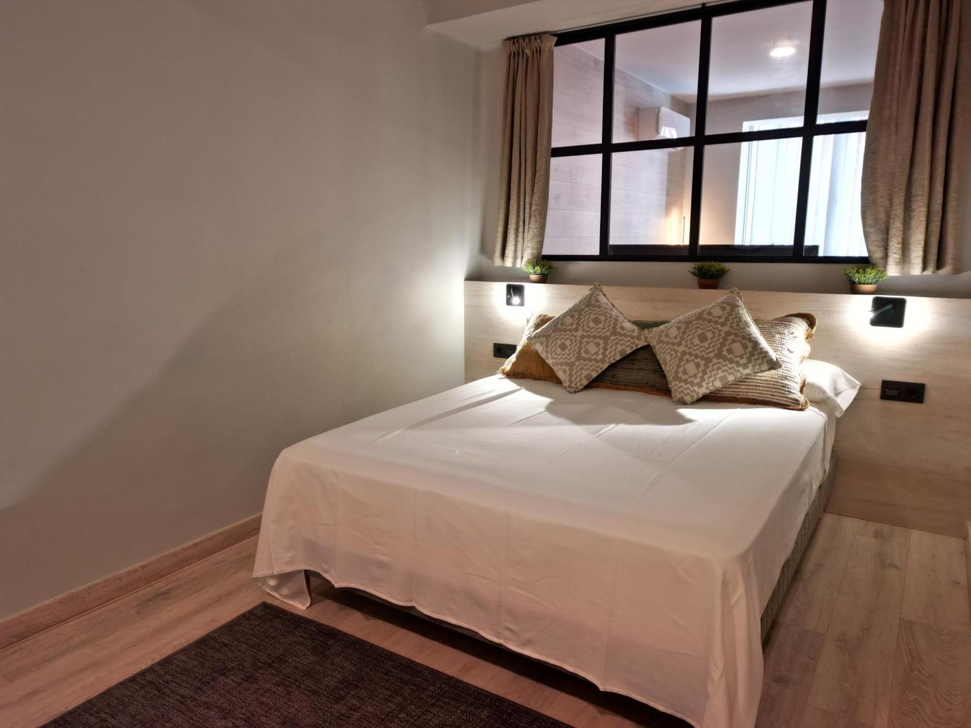 Apartaments Turistics Cardona III المظهر الخارجي الصورة