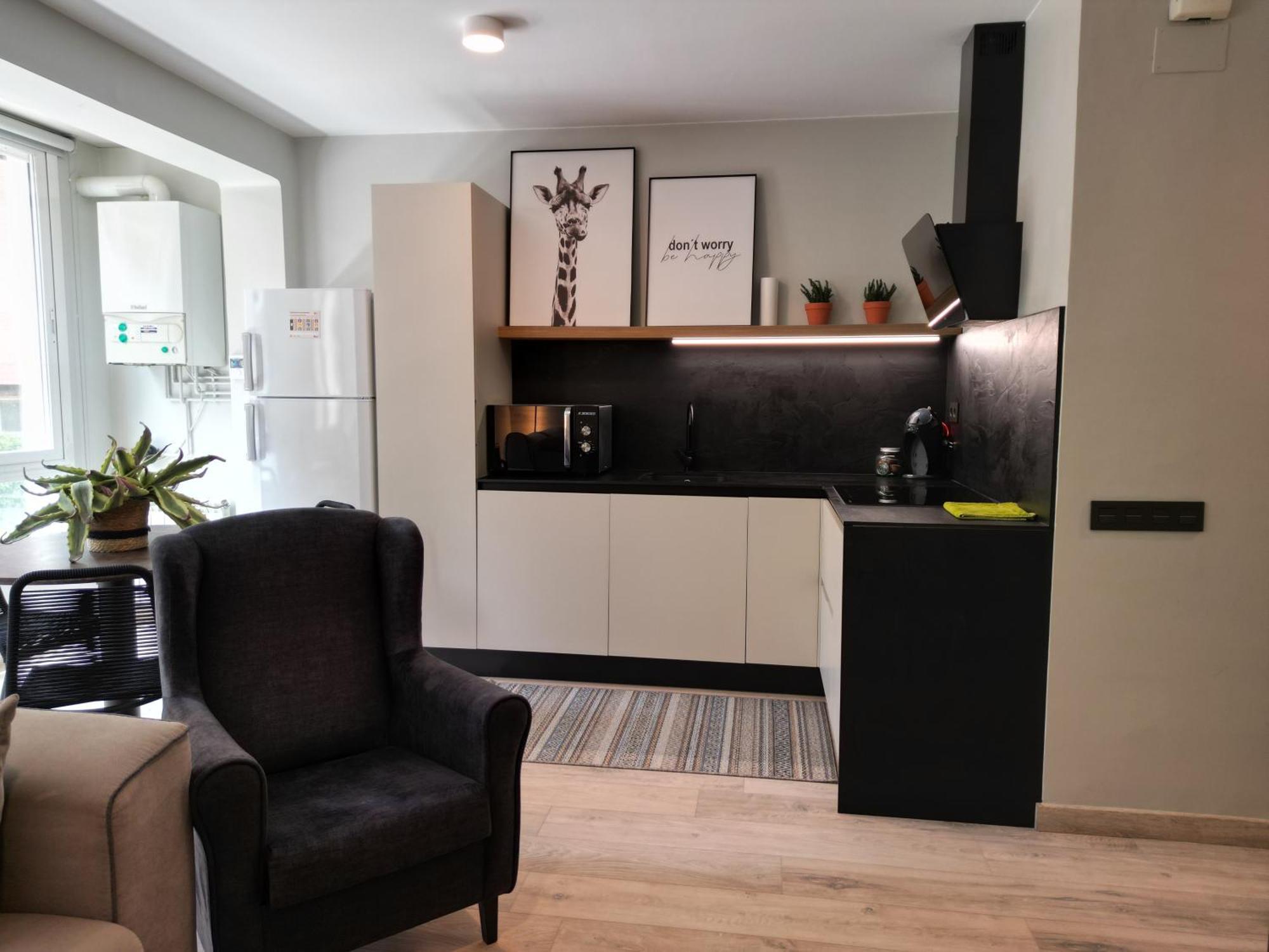 Apartaments Turistics Cardona III المظهر الخارجي الصورة